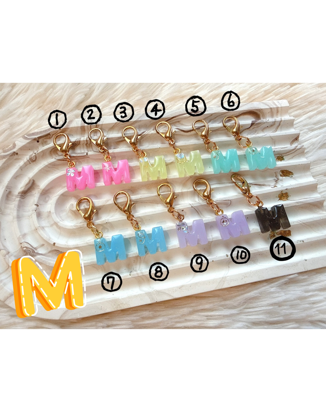 イニシャルチャーム『Ｍ』の画像