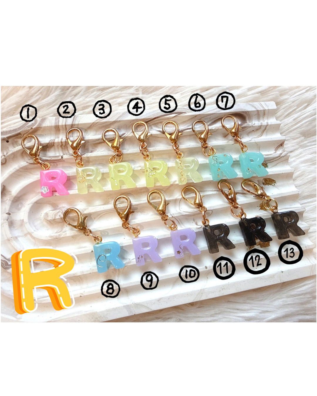 イニシャルチャーム『Ｒ』の画像
