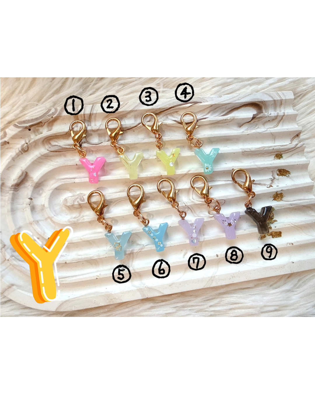 イニシャルチャーム『Ｙ』の画像